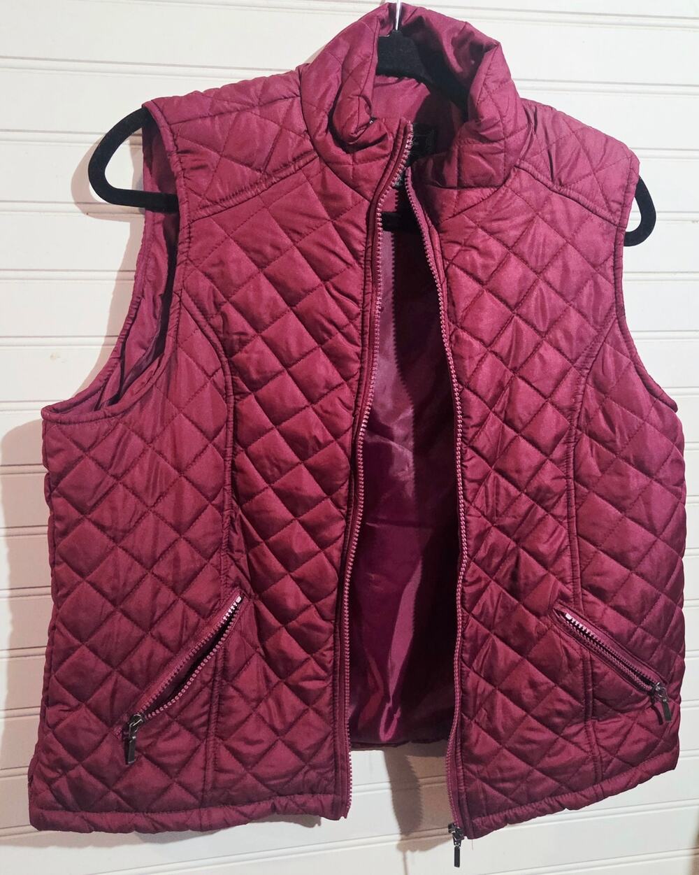 Outer Edge Quilted Puffer Vest Burgundy Zip Front Pockets Women's Large